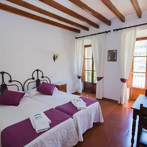 hostal-villa-verde.allmallorcahotels.com/